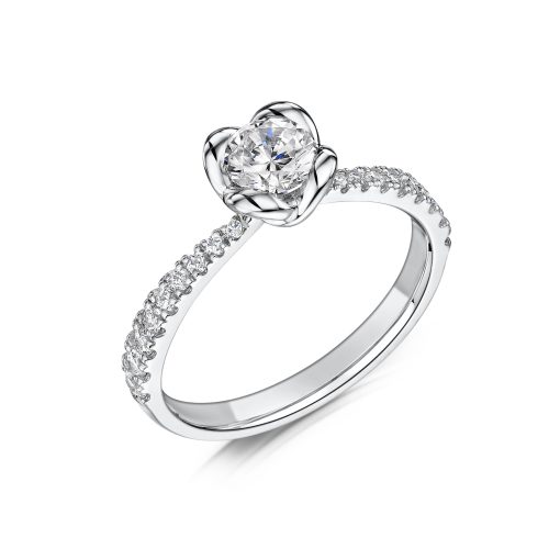 Solitaire Diamond Ring Round Brilliant Cut Scallop Set With Diamonds on edges