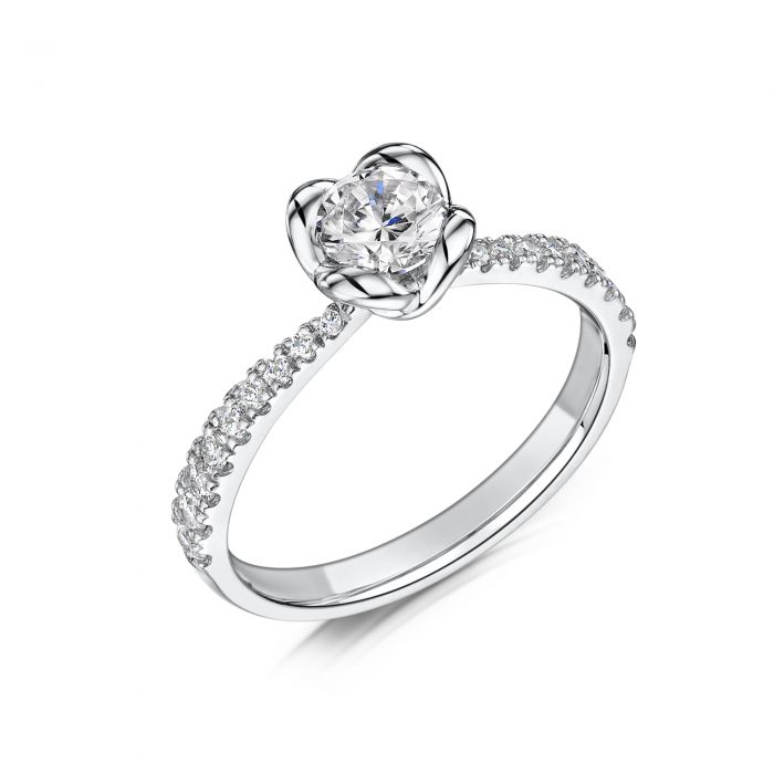 Solitaire Diamond Ring Round Brilliant Cut Scallop Set With Diamonds on edges